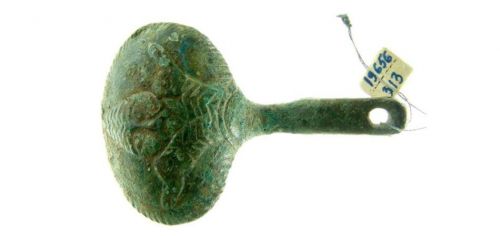 Подвеска-ложечка. Пермский звериный стиль. Прикамье. VIII-XI вв. н.э. Бронза, литье